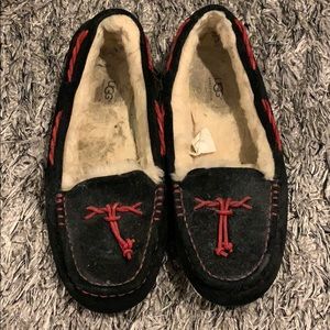 Ugg loafer slippers size 10